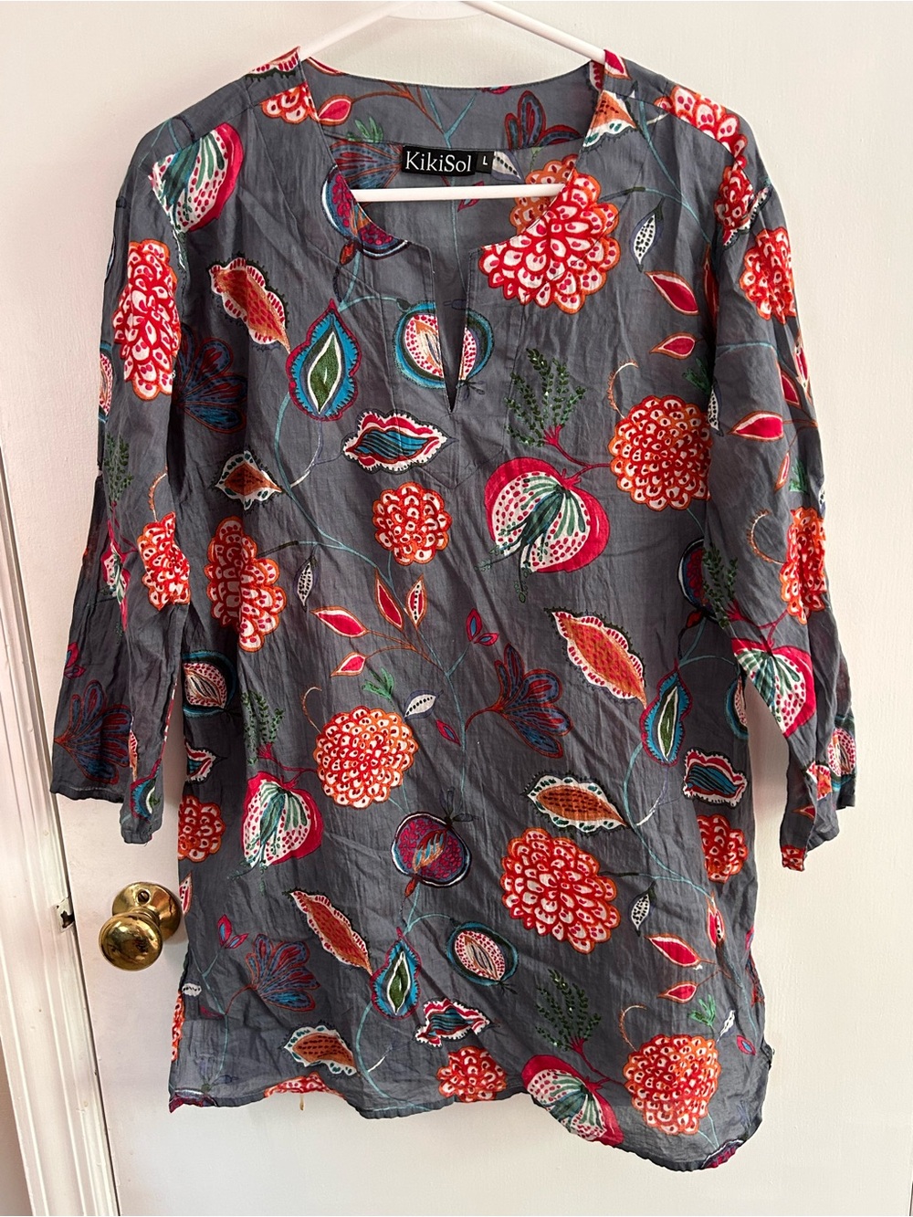 KIKISOL GRAY COTTON TUNIC WITH VIBRANT FLORAL ACCENTS SIZE LARGE
